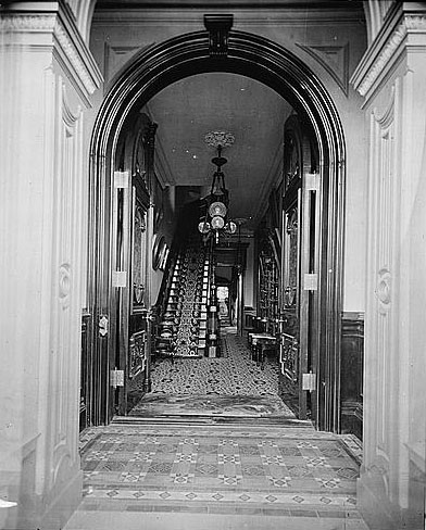 Stanford Mansion Grand Entrance