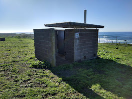Westport Union Landing Abalone Point restroom
