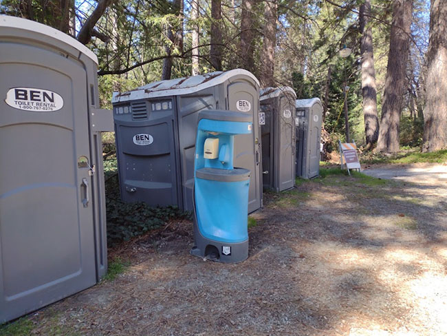 EMpire Mine portable toilets