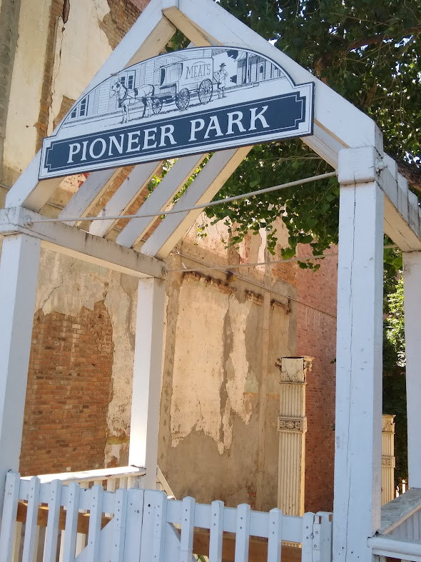 Pioneer Park Sacramento